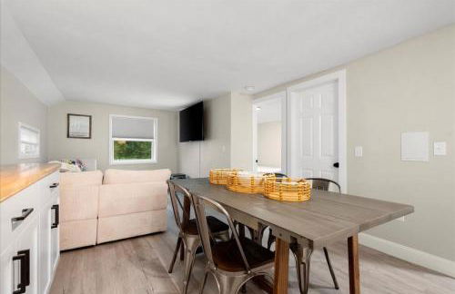 Whitewater The Genoa on Oneida Lake Sleeps 8 - Photo 13