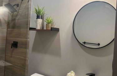 Stylish Cozy Studio in Detroit - Photo 12