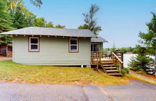 Anderson Lakeside Cabin - Photo 23