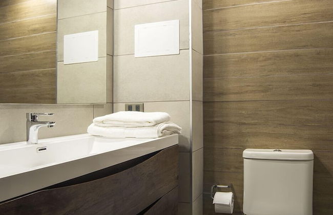 The Place - Photo 46