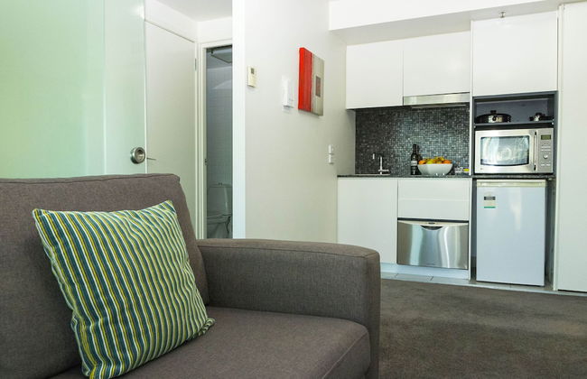 Evolution Apartments - Photo 21