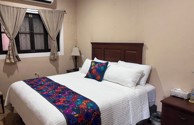 Espectacular casona con alberca y jardines - Foto 6