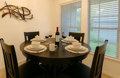 Work Play Stay Pet-friendly With Foosball - Foto 10