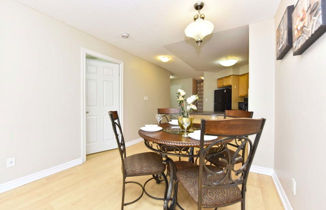 Sarkar Suites - 3888 Duke of York Blvd - Photo 12