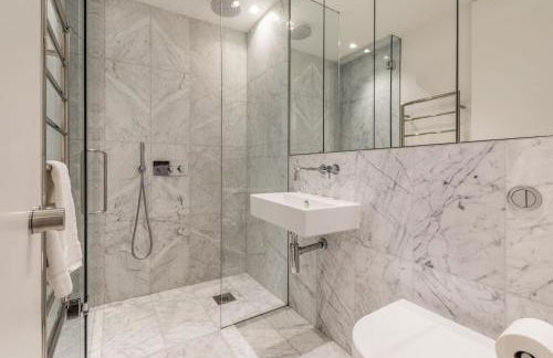 Synergy The Strand - Photo 15