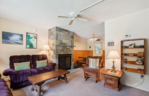 Quaint Condo 5 minutes to the ski slopes Valley Park D1 - Foto 8