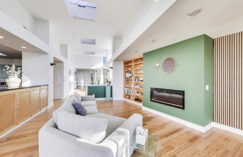 Luxurious Hillside Home wAC & Gorgeous SF Views! - Foto 15