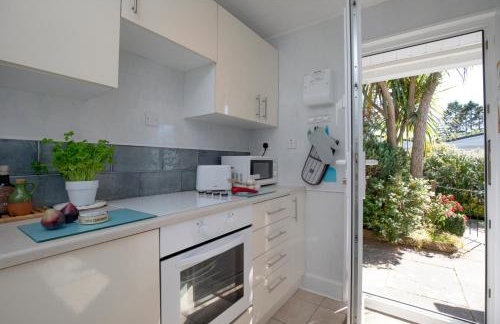 Lucy Lou, charming holiday bungalow in Devon - Photo 14