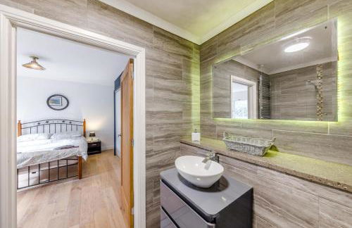 4 Bed in Goodwick oc-s34887 - Photo 18