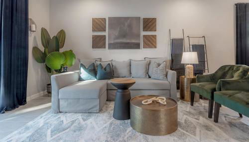 2215 E 19th Ave - Foto 1