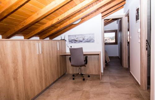 Golden Attic - Foto 24