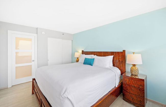 High Floor Ocean View Condo (King Bed and Parking) - Foto 20