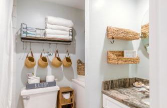 Stunning Ocean Views STEPS from the Beach with Pool! Fabulous 4th Floor Studio! - Foto 20