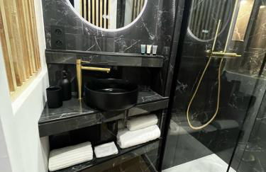 CK Suite & Spa Reims - Foto 6