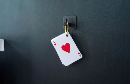 Incredible Home With Games Room, Sleeps 8, Parking Included, Perfect For Groups, Families, Contractors, Professionals - Photo 23