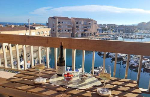 Béréa - Les Cormorans - Vue port et mer - Foto 12