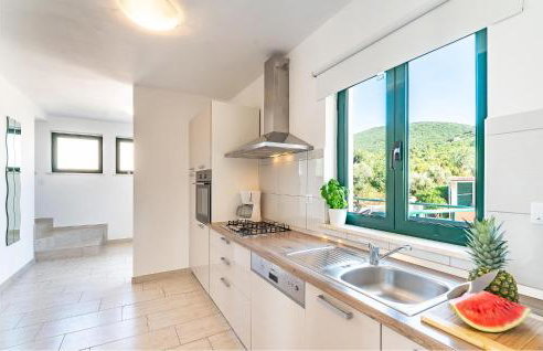 Beautiful Home In Pupnat - Photo 28