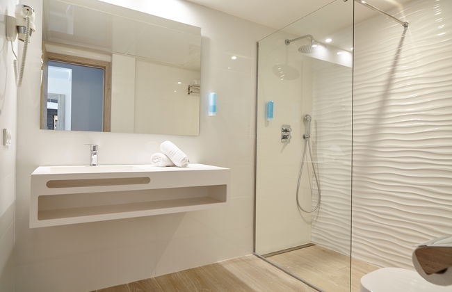 Sol Bahia Ibiza Suites - Foto 4