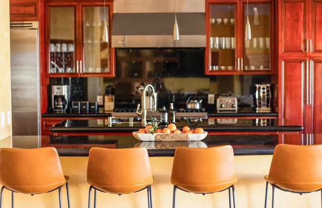 Amarilla by Avantstay Peaceful Paradise w/ Pool, Spa & Theatre Room - Foto 9