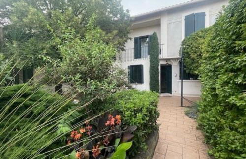 Villa Impressionniste - au coeur de Montpellier, villa 290 m2, jardin tropical, piscine, cuisine extérieure - Foto 7