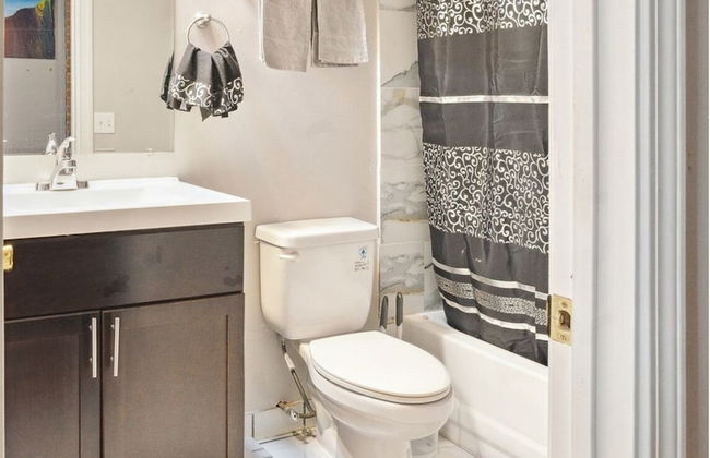 Downtown Detroit Loft - Fully equipped & Absolutely Gorgeous theme by RedAwning - Foto 12