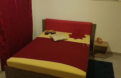 Halle, TOP -PREISE, große 79 qm SD FeWo, EG, wahlweise mit 1- 3 DZ, inklusiv TV Lounge, Küche, Bad WC Einfach und gut, Langzeitmieter VB Preise - Foto 31