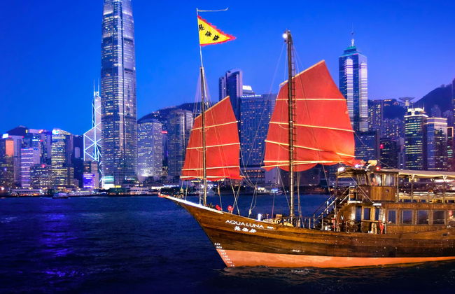 Victoria Harbour Evening Cruise - Photo 3