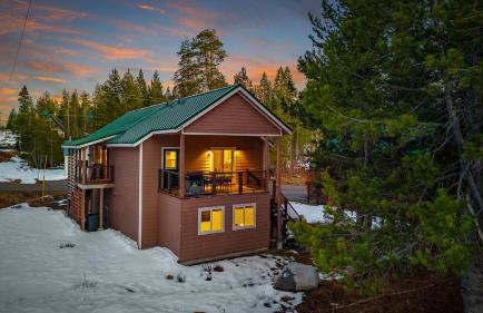Mountain Retreat - Sleeps 7 - Canoe - Fireplace - Foto 1