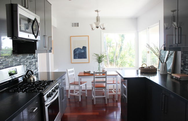 Bluff by Avantstay Gorgeous Malibu Getaway w/ Hot Tub & Spectacular Ocean Views - Photo 4