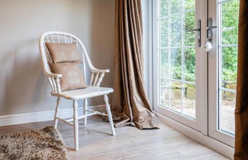 Quiet Self contained Cottage near Delamere Forest - Photo 25