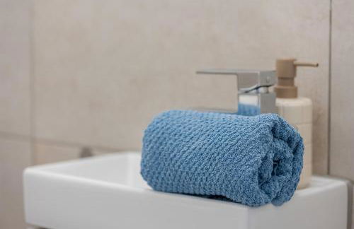 Rob's Flat - Moderne 3-Zimmer-Ferienwohnung mit Terrasse, 6 Schlafplätzen, 2 Min S-Bahn, Weil der Stadt bei Stuttgart - Foto 34