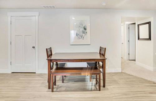 New Furnished 2Bd Apt! Great for Long Stays - Foto 15