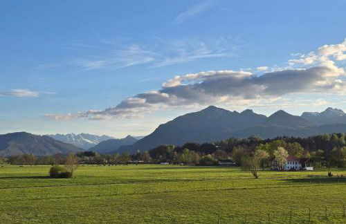 Berglinien am Chiemsee I Exklusive Ferienwohnung mit bis zu 3 Schlafzimmern 2 Bädern und Alpenblick - Photo 24
