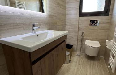 J&N Living - Photo 20