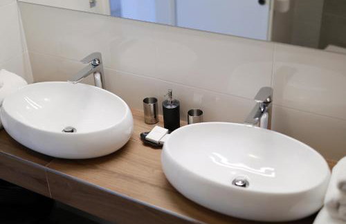 Villa Krasica - Private Tennis Court, Sauna & Jacuzzi - Foto 60