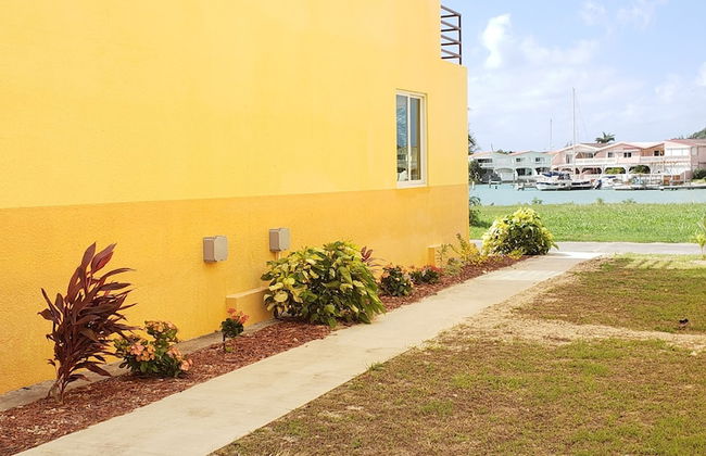 Harbour Island Residences - Photo 16