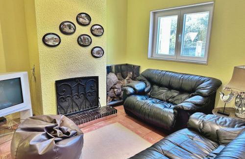 T3 Cozy Old House with XL garden - Foto 38