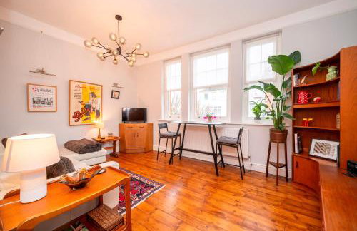 Quirky London Apartment 2 min to Ladywell station - Pass the Keys - Foto 3