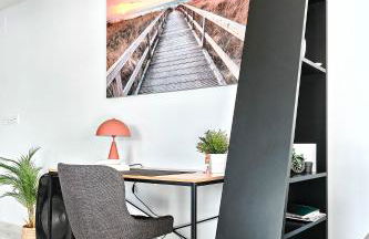 Sunrise new apartment with pool - Foto 17