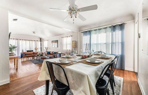 Spacious 4 bedroom home by Melrose and 10 minutes to Hollywood Walk of Fame - Foto 13