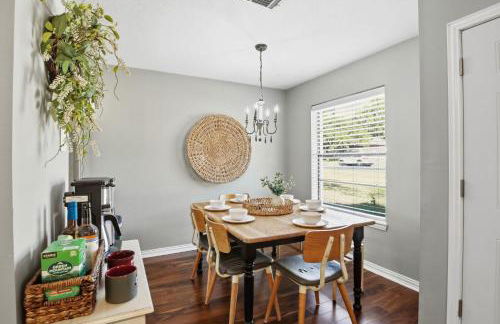 Howdy Hang Out - Cozy, Cute and Comfortable House! home - Foto 9