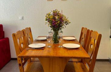 Appartement Vars sur les pistes de ski avec piscine - Foto 7