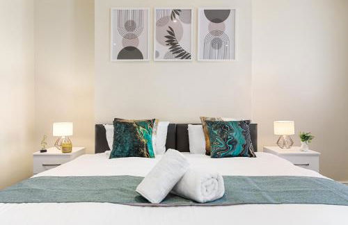 Stylish & Modern 2-Bedroom London Hideaway - King Bed- Sleeps 6 - Parking Available - Instant Book - 20 Percent Off Long Stays! - Foto 23