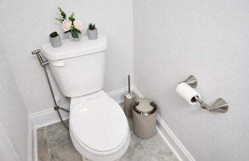 Clayton 6-Beds Family Home Near Raleigh Sleeps 12 - Foto 33