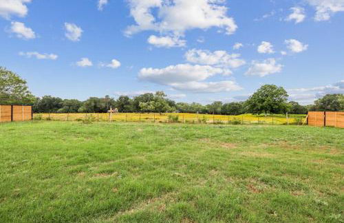 Modern Escape in Cedar Creek - Foto 21