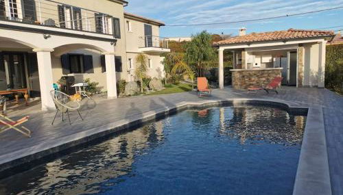 Rez de maison neuve Piscine WiFi Poolhouse en Pierre - Foto 3