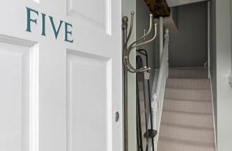 La Petite Maison Apartments - Photo 77