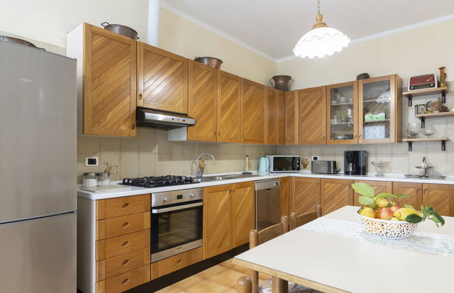 3 bedroom House in Cipressa with garden and terrace - Photo 9