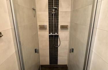 Haus Viking mit 2 Ferienwohnungen Bjorn 4 Pers und Floki 6 Pers mit Düne und Garten - Foto 17