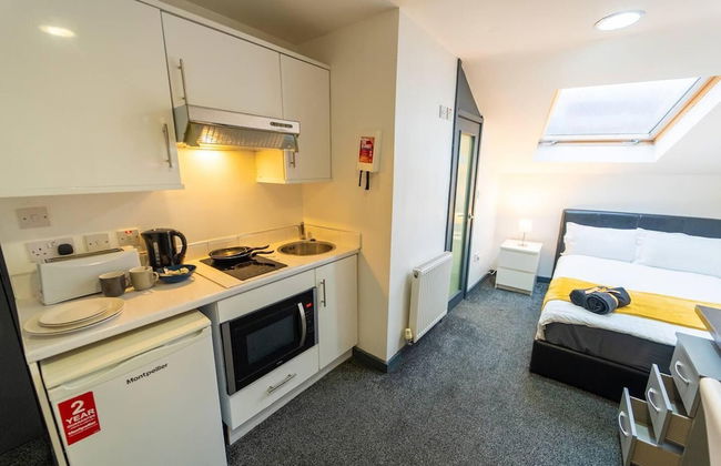 Spacious Comfortable Studio Near the University - Photo 19